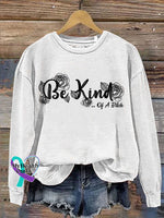 Everything Be Kind Print Casual Sweatshirt White / S