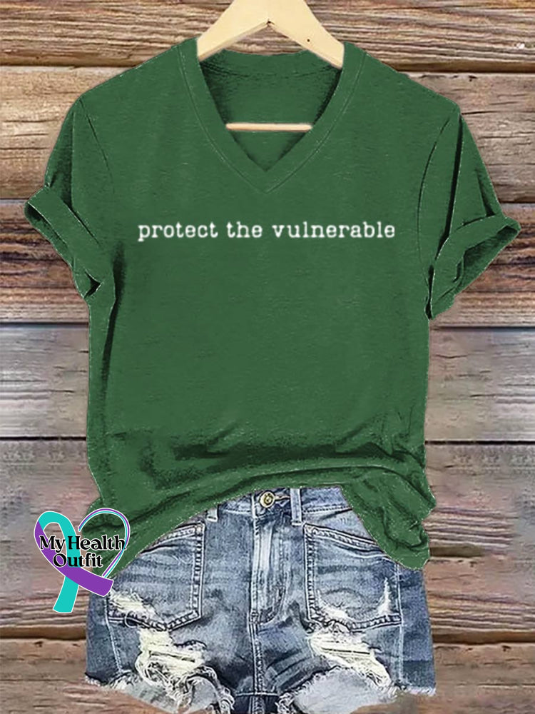 Protect The Vulnerable Art V-neck Casual T-Shirt Green / S