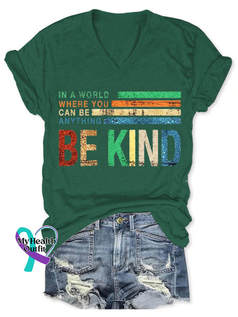 Be Kind Art Print V-Neck Casual T-Shirt Green / S