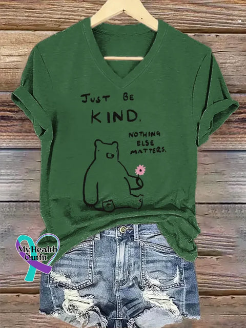 Be Kind Art V-neck Casual T-Shirt Green / S