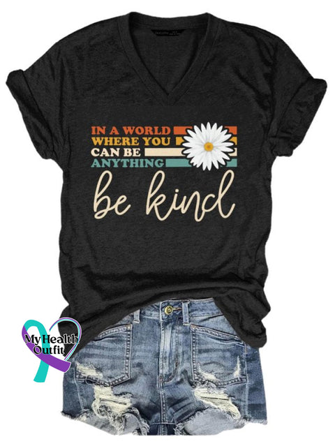 Be Kind Daisy T-Shirt Black / S(6)