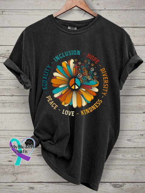 Be Kind Hippie Print T-Shirt Black / S
