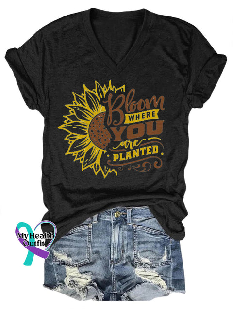 Bloom Where You Are Planted Casual V-Neck Short Sleeve T-Shirt Black / S