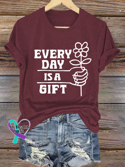 Every Day Is A Gift Printed Casual Crew Neck Short Sleeve T-Shirt Brown / S