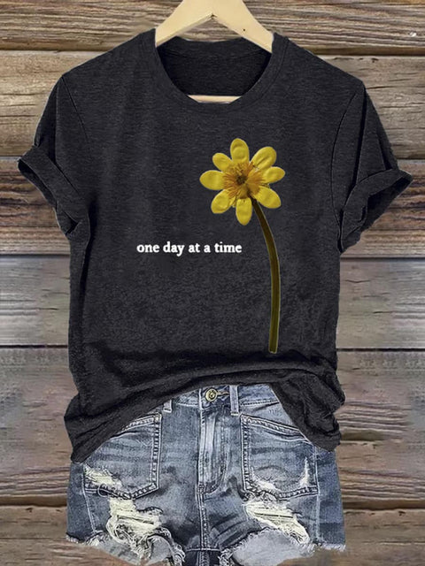 One Day At A Time Art Print Casual Cotton T-shirt Black / S