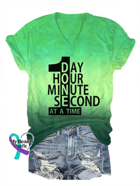 One Day Hour Minute At A Time Art Casual T-Shirt Green / S
