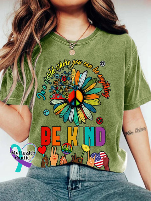 Retro Hippie In A World Where You Can Be Anything Kind Print T-Shirt Green / S
