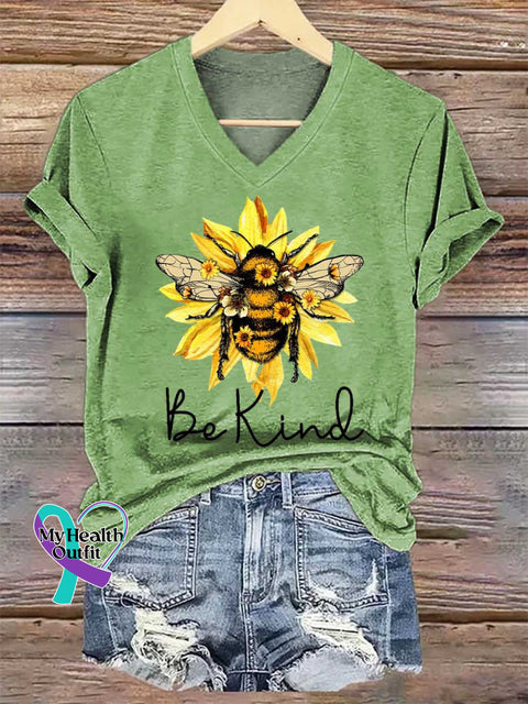 Women’s Be Kind Flower Bee V-neck Casual T-Shirt Green / S