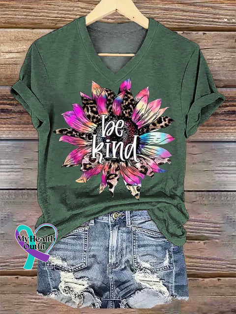 Women’s Be Kind Flower V-neck Casual T-Shirt Green / S