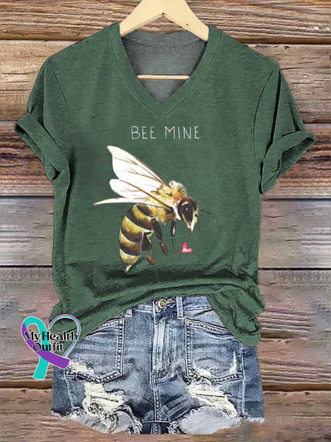 Women’s Bee Mine V-neck Casual T-Shirt Green / S