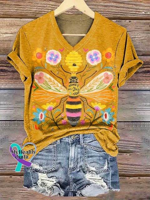 Women’s HONEY JUST Bee YOUNIQUE Bee Art V-neck Casual T-Shirt Multicolor / S