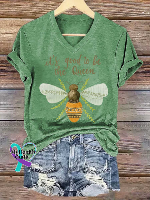 Women’s It’s Good To Be The Queen Bee Art V-neck Casual T-Shirt Green / S