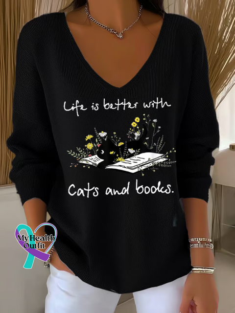 Women’s Life Is Better with Cats and Books. Casual Pullover Sweater Black / S