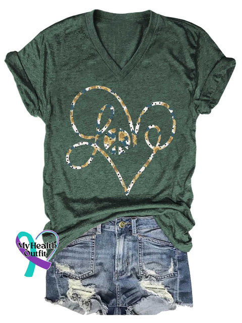 Women’s Love Peace Sign V-neck Casual T-Shirt Green / S