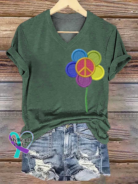 Women’s Peace Sign Flower Art V-neck Casual T-Shirt Green / S