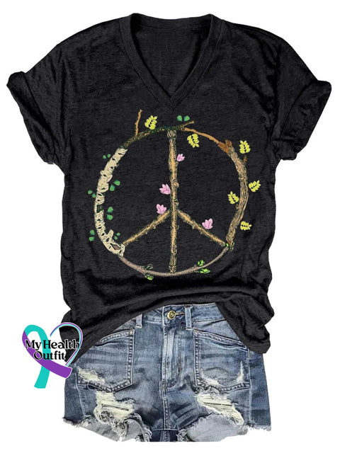 Women’s Peace Sign V-neck Casual T-Shirt Black / S