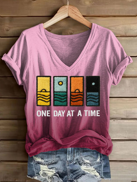 Women’s Retro One Day At A Time Printed Casual T-Shirt Pink / S