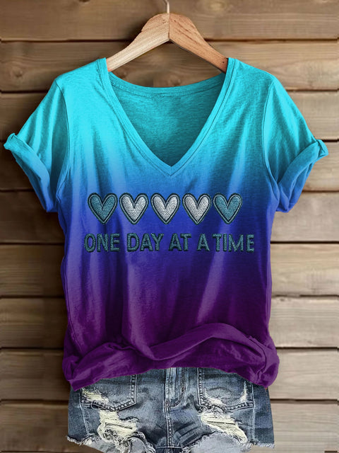 Women’s Retro One Day At A Time Printed Casual T-Shirt Purple / S
