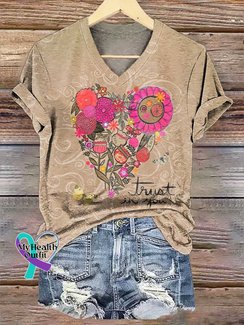 Women’s Trust In You Floral Butterfly V-neck Casual T-Shirt Multicolor / S